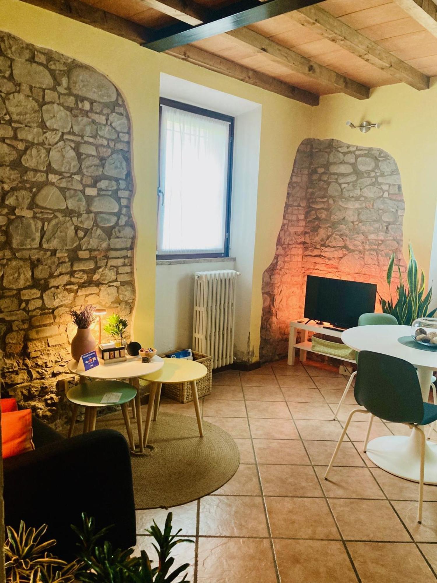 Residenza Borgo 9 Lägenhet Collecchio Exteriör bild